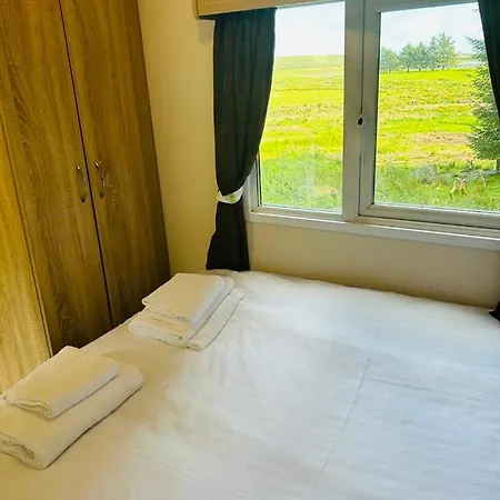 Rooms & Camping Pods At Colliford Tavern Bodmin Exterior photo