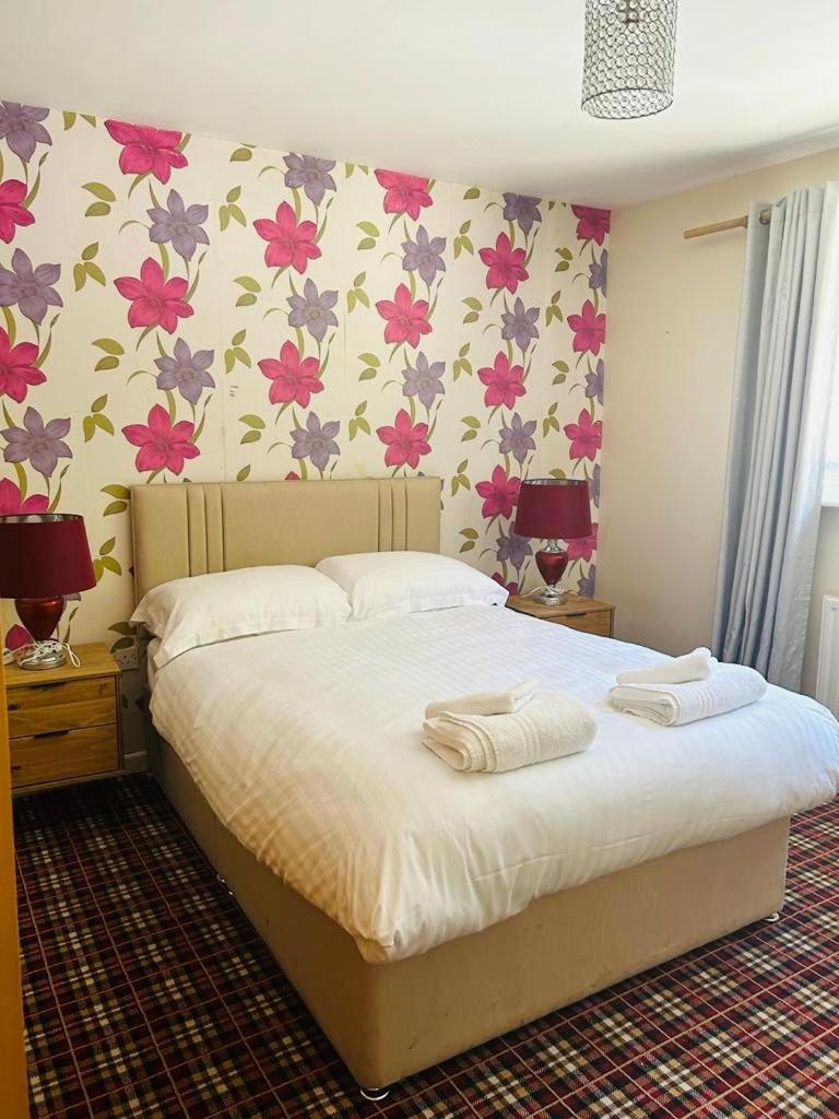 Campsite & Pods At Colliford Tavern Bodmin