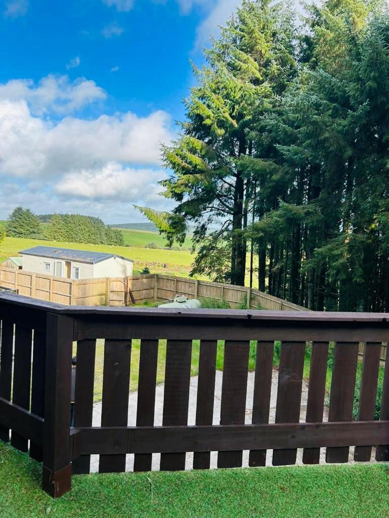 Campsite & Pods At Colliford Tavern *